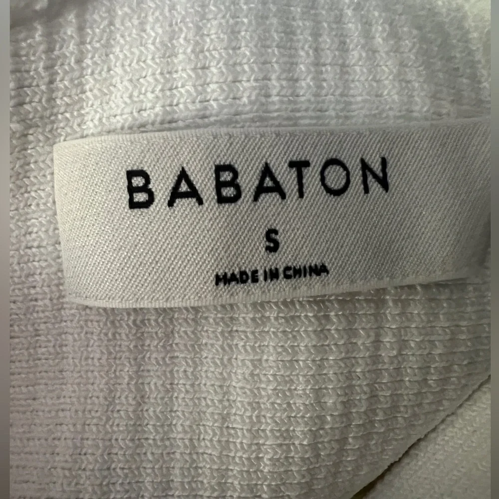 Babaton White Sculpt Knit Criss Cross Cropped Tank (Rib-knit Cross-Front Halter) - Picture 7 of 9